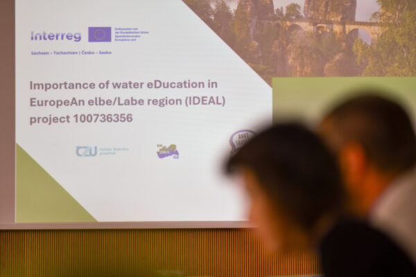 2025_6_Ideal_kickoff_low-11